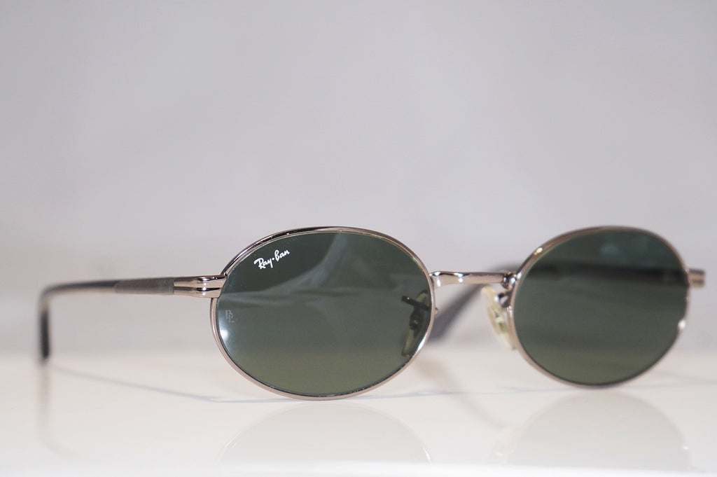 RAY-BAN 1990 Vintage Mens Designer Sunglasses Silver Oval W2187 00AW 15396