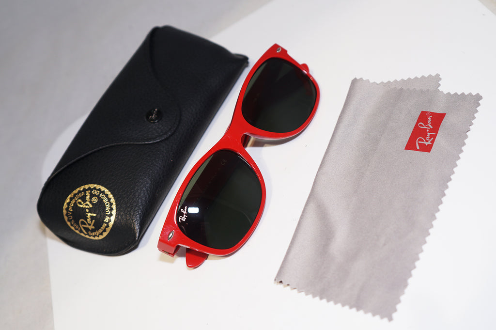 RAY-BAN Mens Unisex Designer Sunglasses Red New Wayfarer RB 2132 764 15670