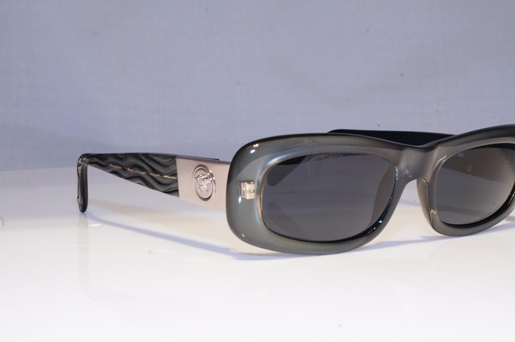 GIANNI VERSACE Mens Vintage 1990 Designer Sunglasses Green 257/M 380 20010 NOS