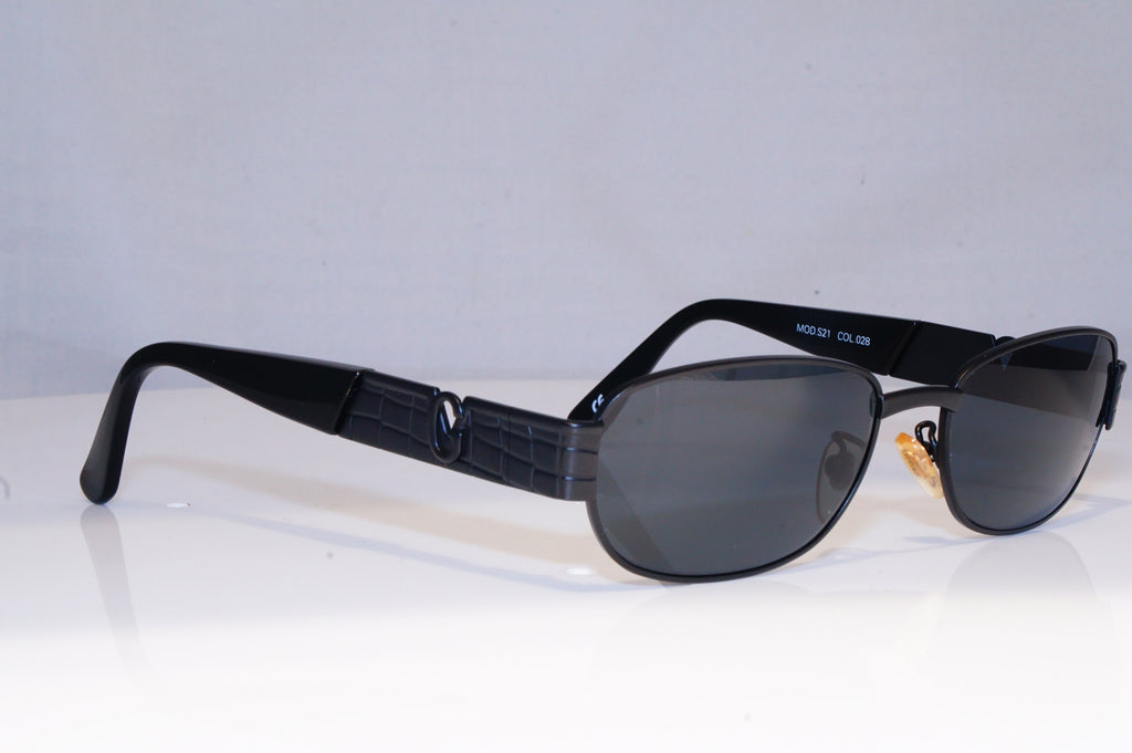 GIANNI VERSACE Mens Vintage Designer Sunglasses Black MOD S21 COL 028 18272