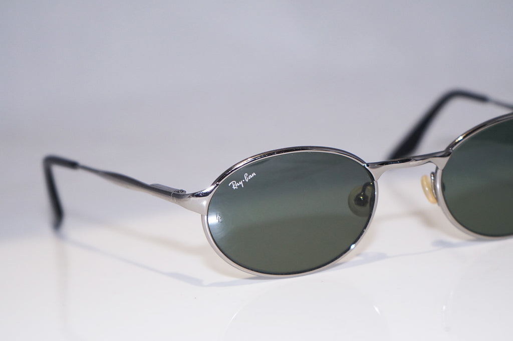 RAY-BAN 1990 Vintage Mens Designer Sunglasses Silver Oval W2839 POAW 14761