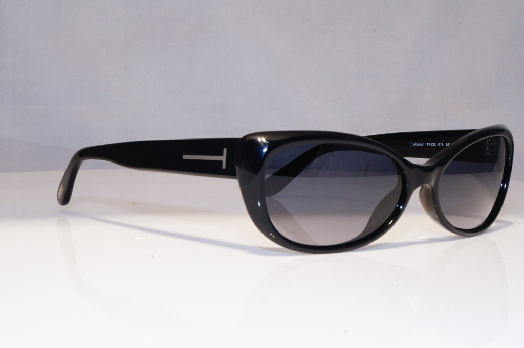 TOM FORD Womens Designer Sunglasses Black Cat Eye Sebastian TF 232 01B 21318