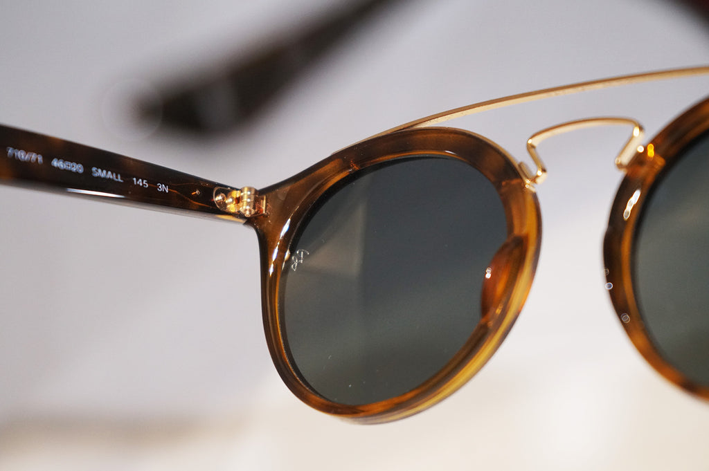 RAY-BAN New Mens Designer Sunglasses Brown Gatsby Small RB 4256 710/71 15595