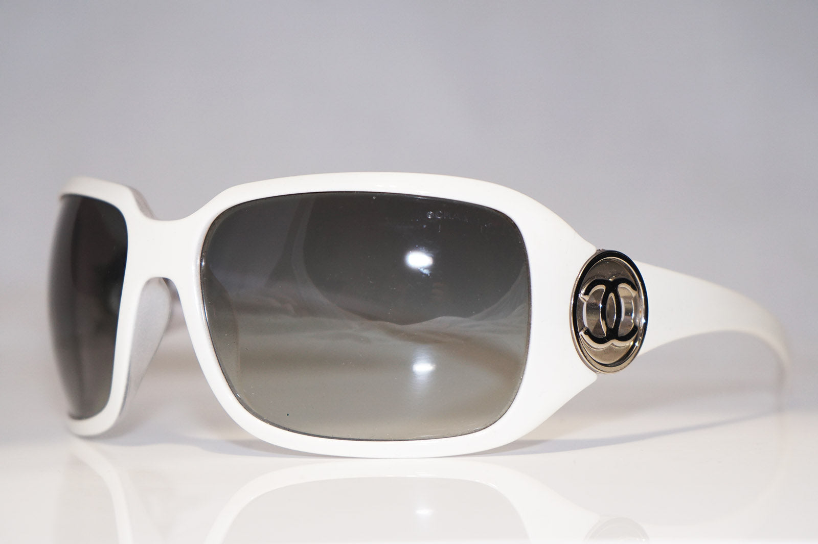 CHANEL Boxed Womens Designer Sunglasses White Wrap 6023 C935/11
