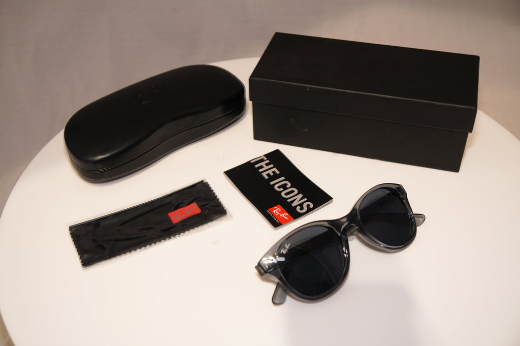 RAY-BAN Mens Unisex Boxed Designer Sunglasses Grey Square RB 4203 621/87 18655