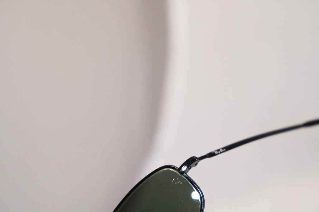 RAY-BAN 1990 Vintage Mens Designer Sunglasses Black Predator RB 3216 006 16260