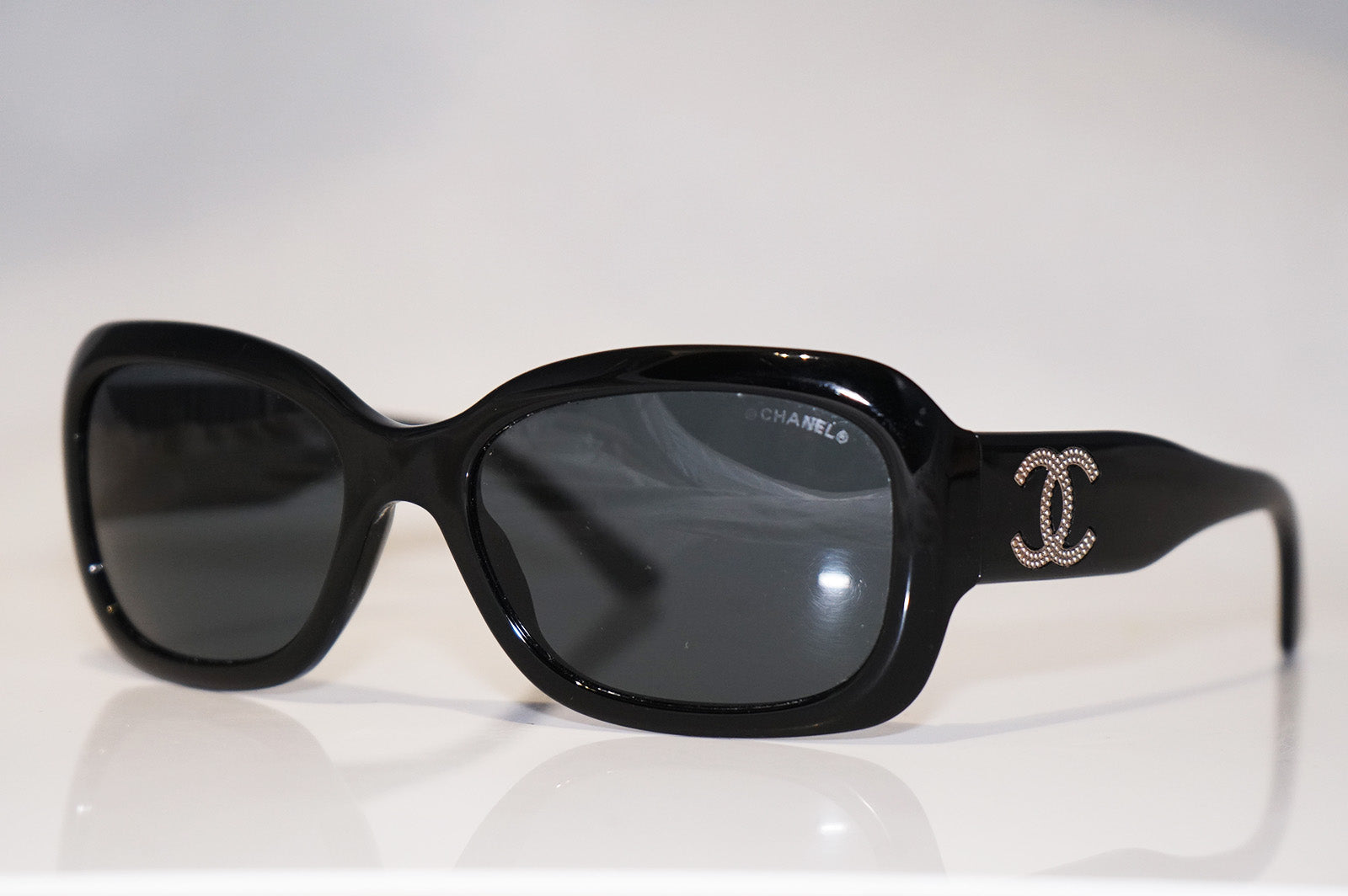 CHANEL Womens Designer Sunglasses Black Butterfly 5102 C501/87