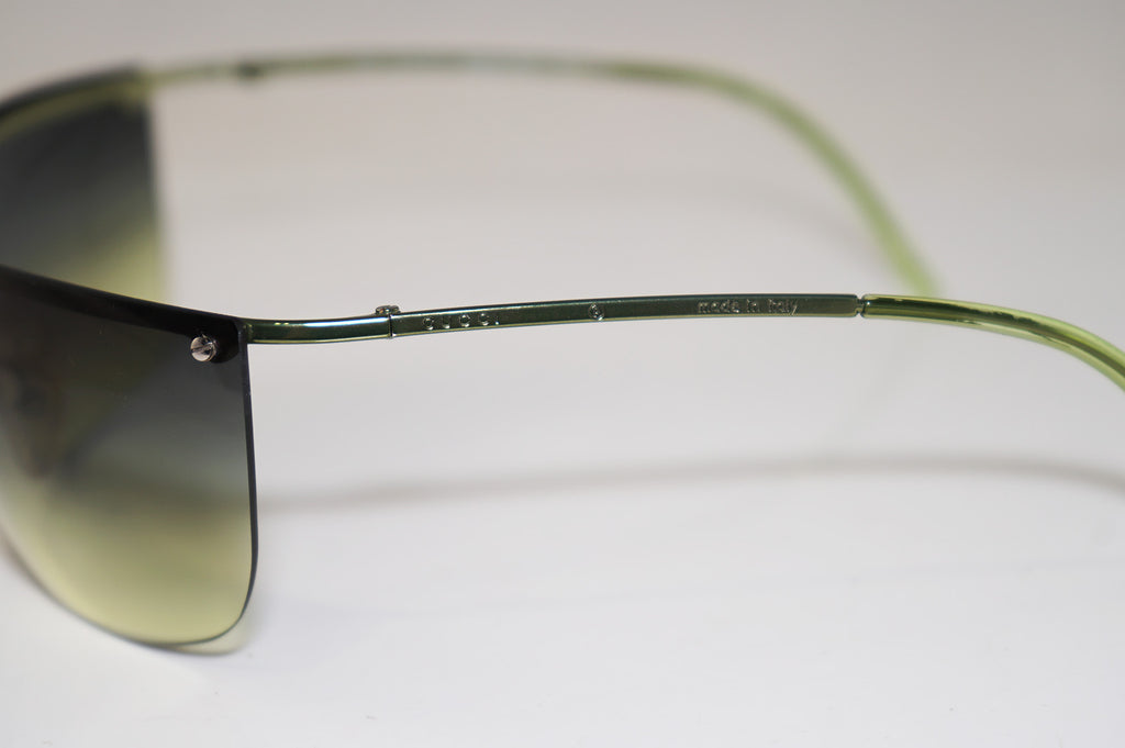 GUCCI 1990 Vintage Mens Designer Sunglasses Green Wrap GG 2652 L4E 14884