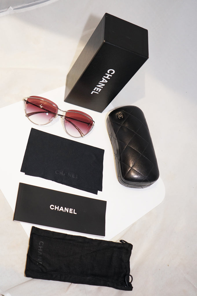 CHANEL Boxed Womens Designer Sunglasses Silver Butterfly 4181 C124/3P 16645