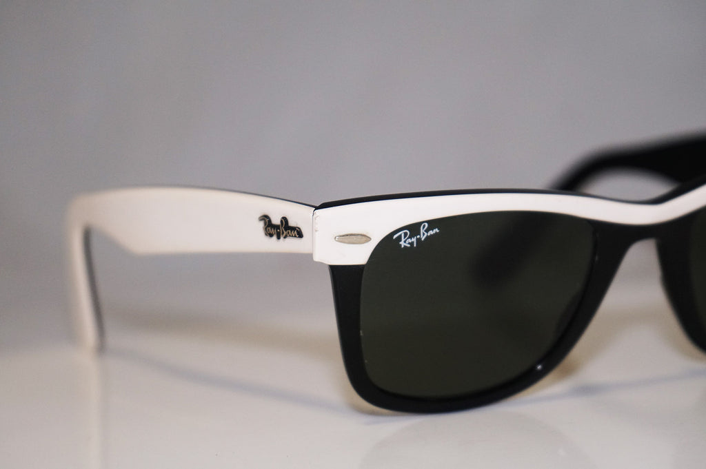RAY-BAN Mens Designer Sunglasses White Wayfarer II RB 2143 956 16583