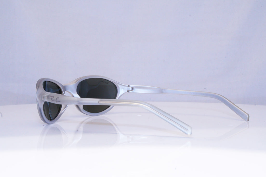 RAY-BAN Mens Chrome Designer Sunglasses Silver Wrap CUTTERS W3111 18075