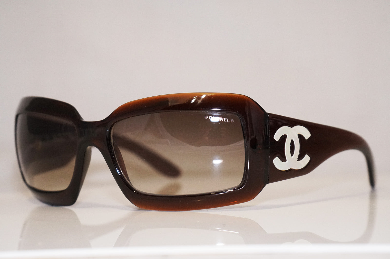 CHANEL Womens Designer Mother of Pearl Sunglasses Brown 5076 C538