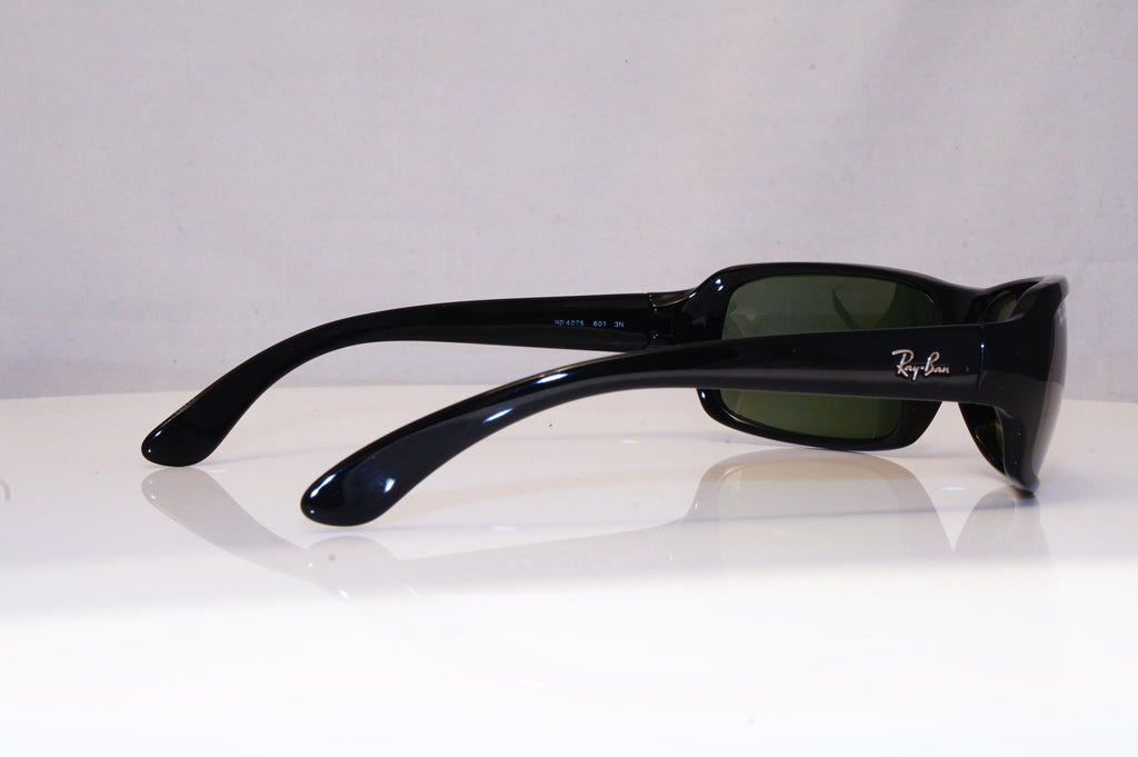 RAY-BAN Mens Designer Sunglasses Black Wrap CASE POPPER RB 4075 601 18167