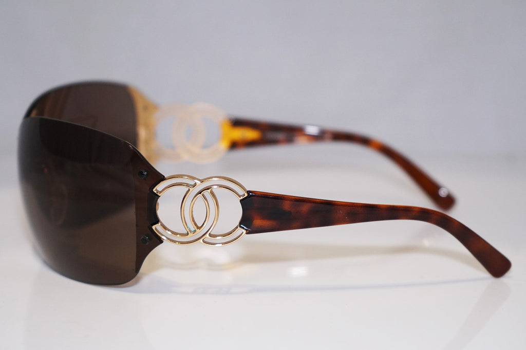 CHANEL Womens Designer Sunglasses Gold Shield 4147 C125 73 14497