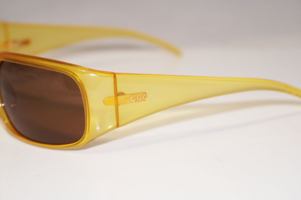 GUCCI 1990 Vintage Mens Designer Sunglasses Yellow Wrap GG 1809 667 13719