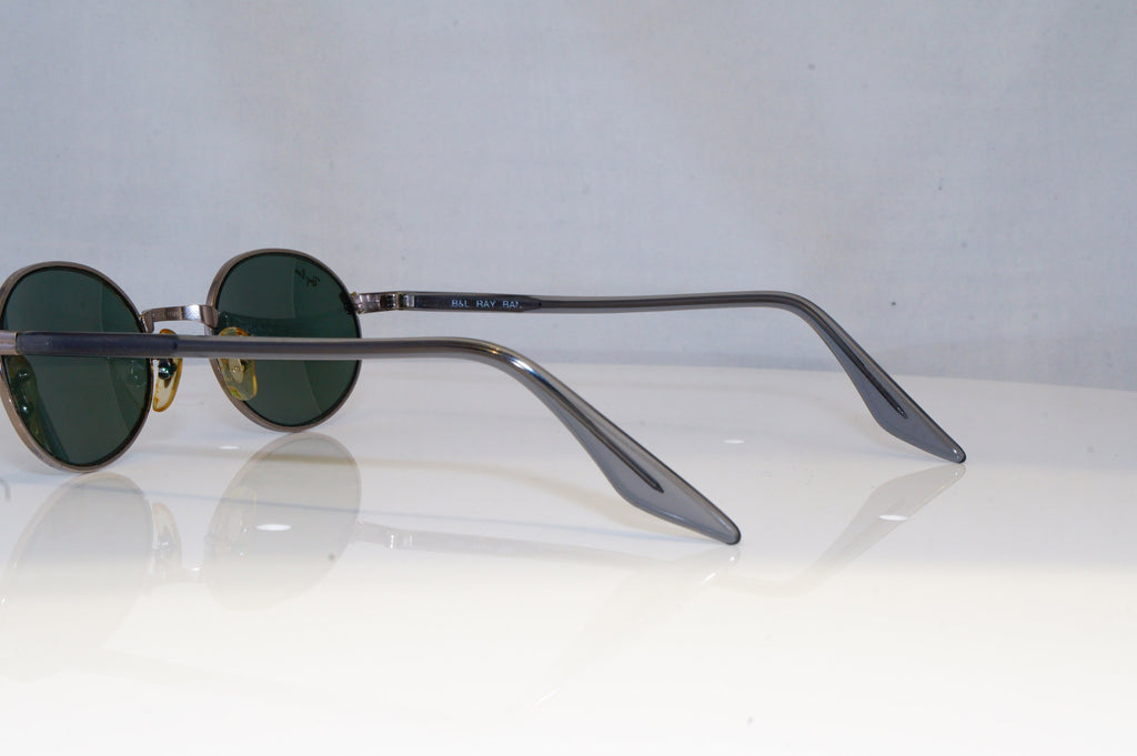 RAY-BAN Mens Vintage 1990 Designer Sunglasses Silver Oval W2187 SLV 19265
