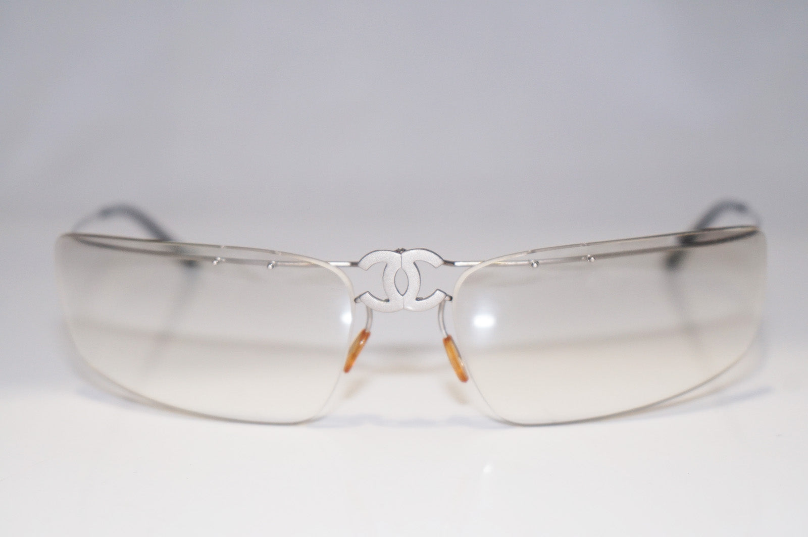 Vintage Chanel 1990s Miller Silver Mirror CC Sunglasses – Recess