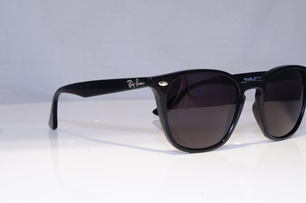 RAY-BAN Mens Womens Designer Sunglasses Black Square KEYHOLE RB 4258 60171 17693