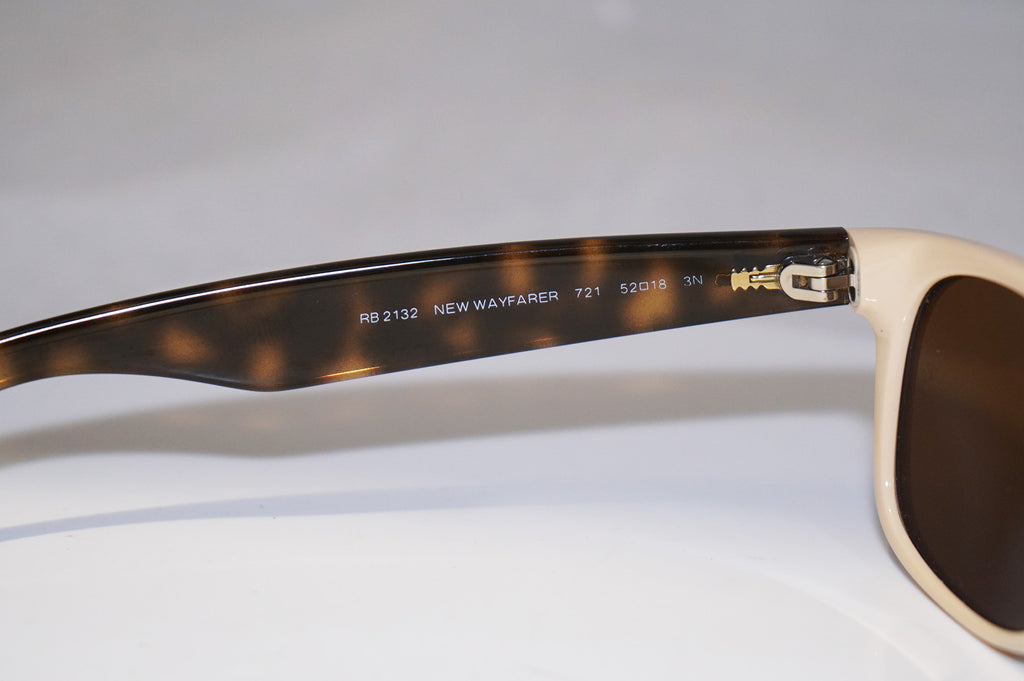 RAY-BAN Mens Unisex Designer Sunglasses Brown New Wayfarer RB 2132 721 14750