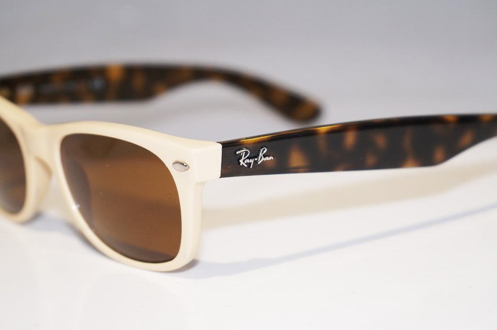 RAY-BAN Mens Unisex Designer Sunglasses Brown New Wayfarer RB 2132 721 14750