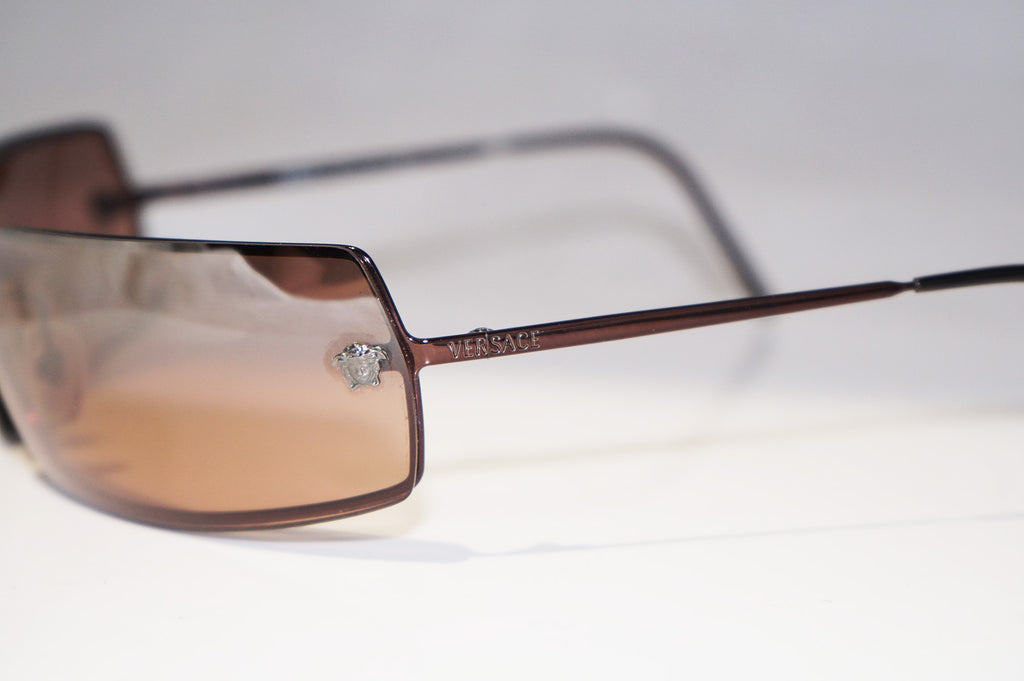 VERSACE Vintage Mens Designer Sunglasses Brown Wrap MOD 2003 1006/6U 14780