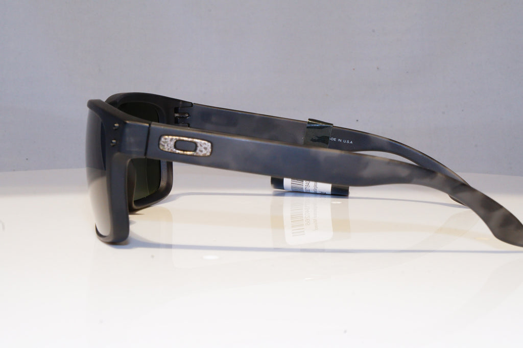 OAKLEY Mens Mirror Designer Sunglasses Grey Rectangle HOLBROOK 009102 20568