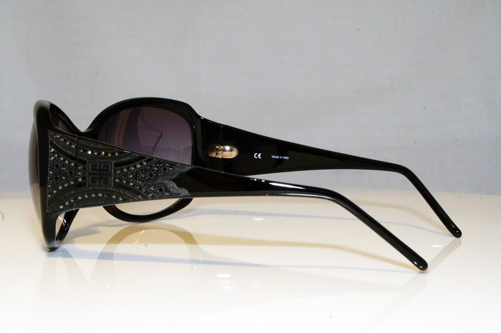 GIVENCHY Womens Diamante Designer Sunglasses Black SGV 763S COL 700X 17299