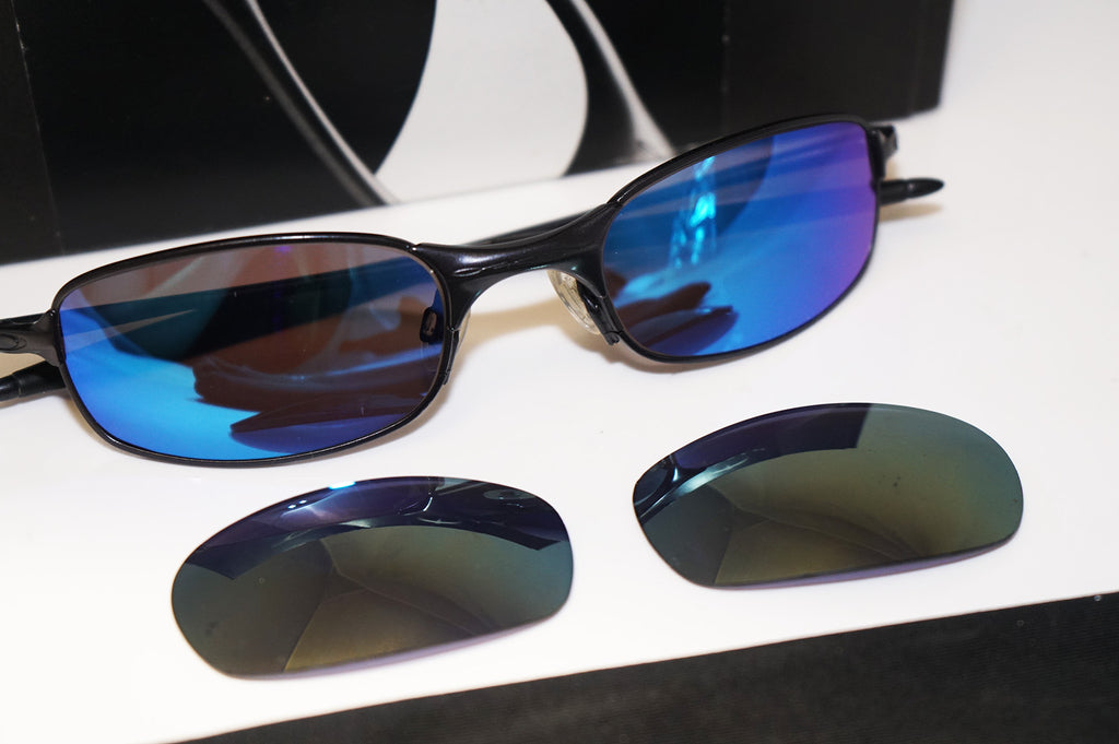 OAKLEY Vintage Mens Designer Mirror Flash Sunglasses Grey Wire 2.0 1 2 14488