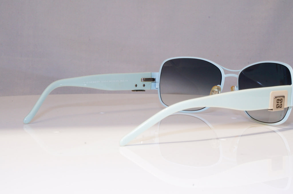 GIVENCHY Womens Vintage Designer Sunglasses Blue  TEAL AQUA SGV 205 08L9 21416