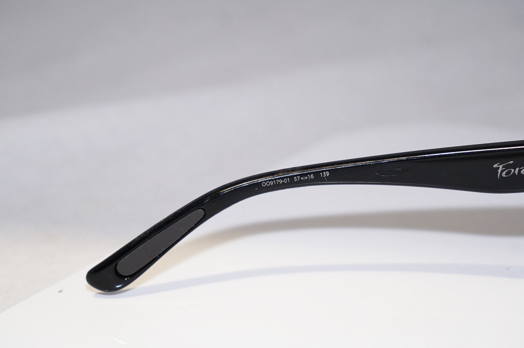 OAKLEY Womens Designer Sunglasses Black Forehand OO9179 01 14621