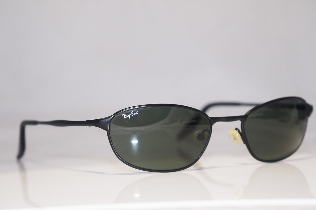 RAY-BAN 1990 Vintage Mens Designer Sunglasses Black Oval RB 3023 W2963 14964