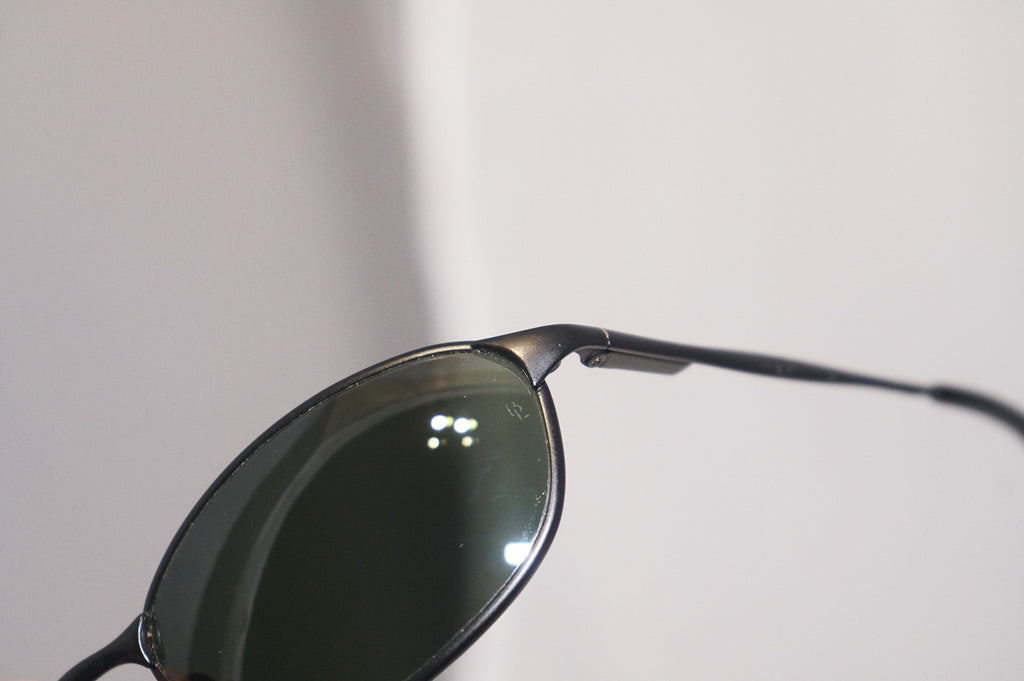 RAY-BAN 1990 Vintage Mens Designer Sunglasses Black Oval W2963 PTAW 14806