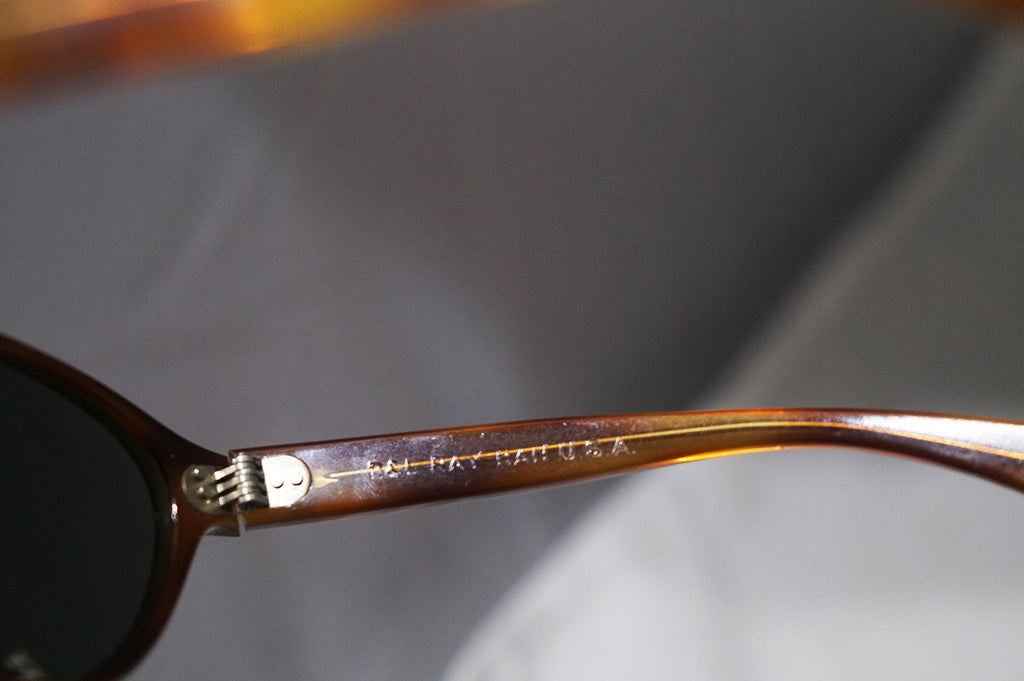 RAY-BAN 1990 Vintage Womens Designer Sunglasses Brown Oval JANESCA 1 14929