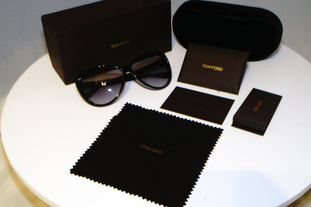 TOM FORD Womens Boxed Designer Sunglasses Black Cat Eye TF 230 01B 17430