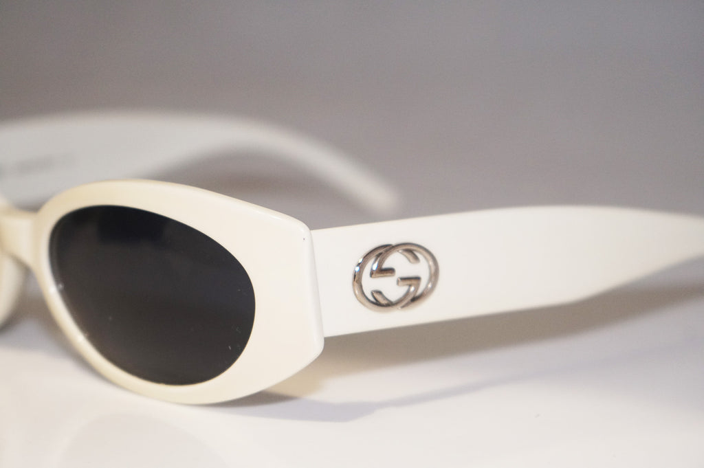 GUCCI 1990 Vintage Womens Designer Sunglasses White Rectangle GG 2196 C29 15308