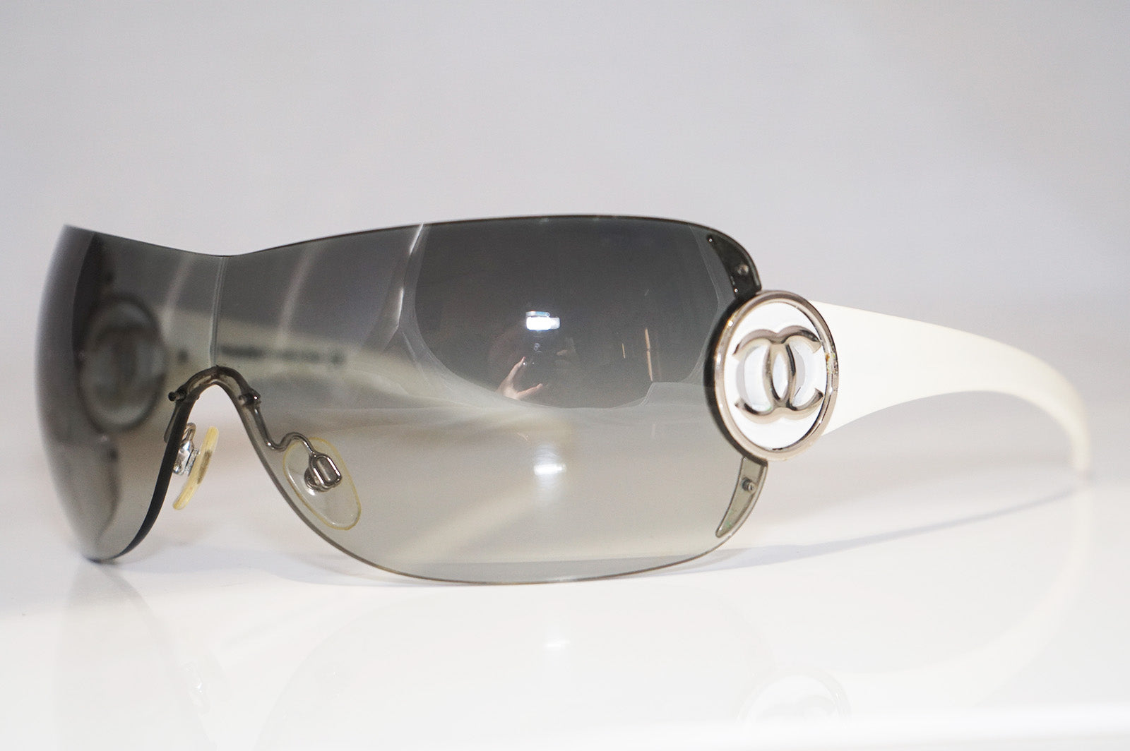 CHANEL Womens Designer Sunglasses White Shield 4145 C124 8G 15963