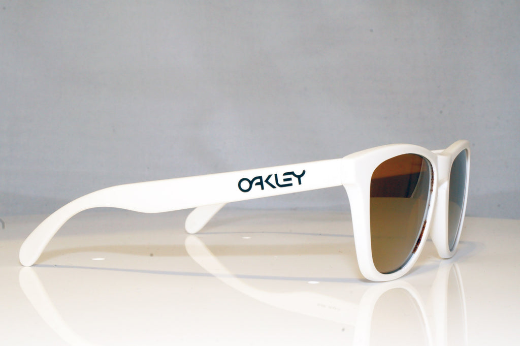 OAKLEY Mens Unisex Designer Sunglasses White Wayfarer Frogskins 03-209 17648