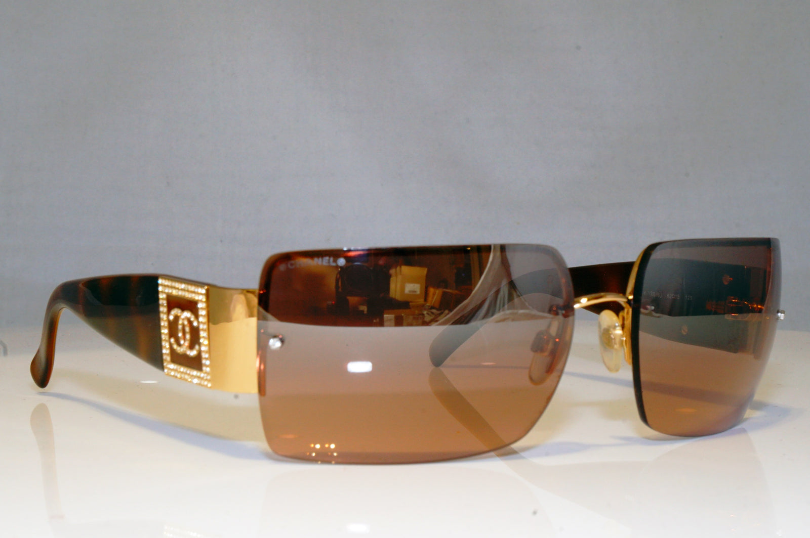 Chanel 4095-B c 125/8z 62 15 125 Rimless Sunglasses Swarovski
